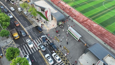 无人机助力武昌交警，科技织就立体交通网