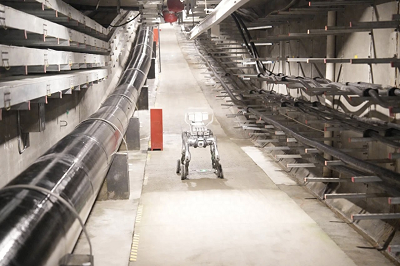 智能机器狗入驻成都管廊 科技助力城市运维升级