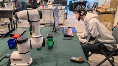 沪上脑机交互盛会展现前沿突破 意念操控与视觉重建点亮希望